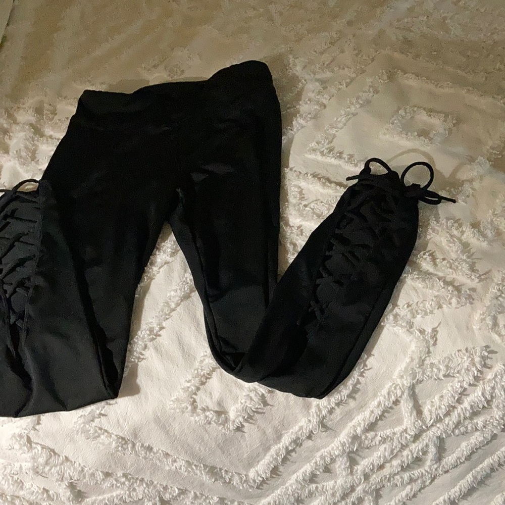 N2 leggings